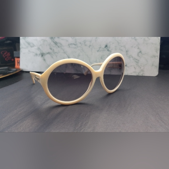 Salvatore Ferragamo Round Off Jackie O Sunglasses Oversized - Picture 5 of 12